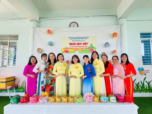 CĐCS trường MN Mỹ Hòa phát động phong trào  Nuôi heo đất  năm 2025