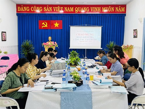 Trường Mầm non Mỹ Hoà đón đoàn kiểm tra Tài chánh huyện công tác quyết toán năm 2023