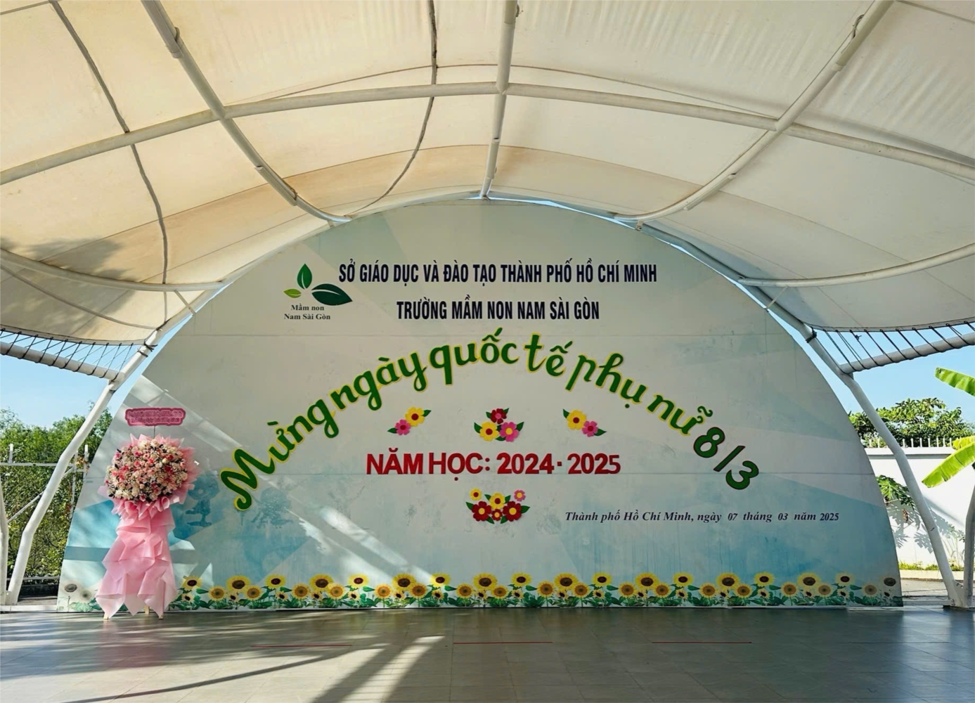 Mừng ngày quốc tết phụ nữ 8/3