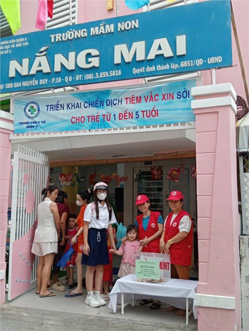 Trường Mầm non Nắng Mai vận động toàn thể CB, GV, NV, PHHS cùng chung tay góp phần xoa dịu nỗi đau cho bà con đồng bào bị ảnh hưởng.