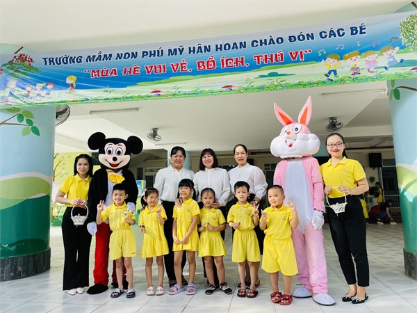 Chào hè muôn màu cùng các bạn nhỏ trường mầm non phú mỹ