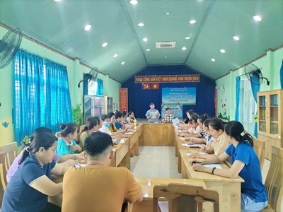 Triển khai và tổ chức kiểm tra kiến thức vệ sinh an toàn thực phẩm cho tập thể CBGVNV năm học 2024-2025