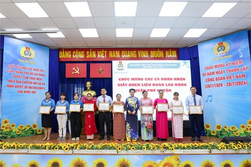 CĐCS Mầm non sơn ca 8 tham dự Hội nghị Tổng kết hoạt động công đoàn năm học 2023-2024