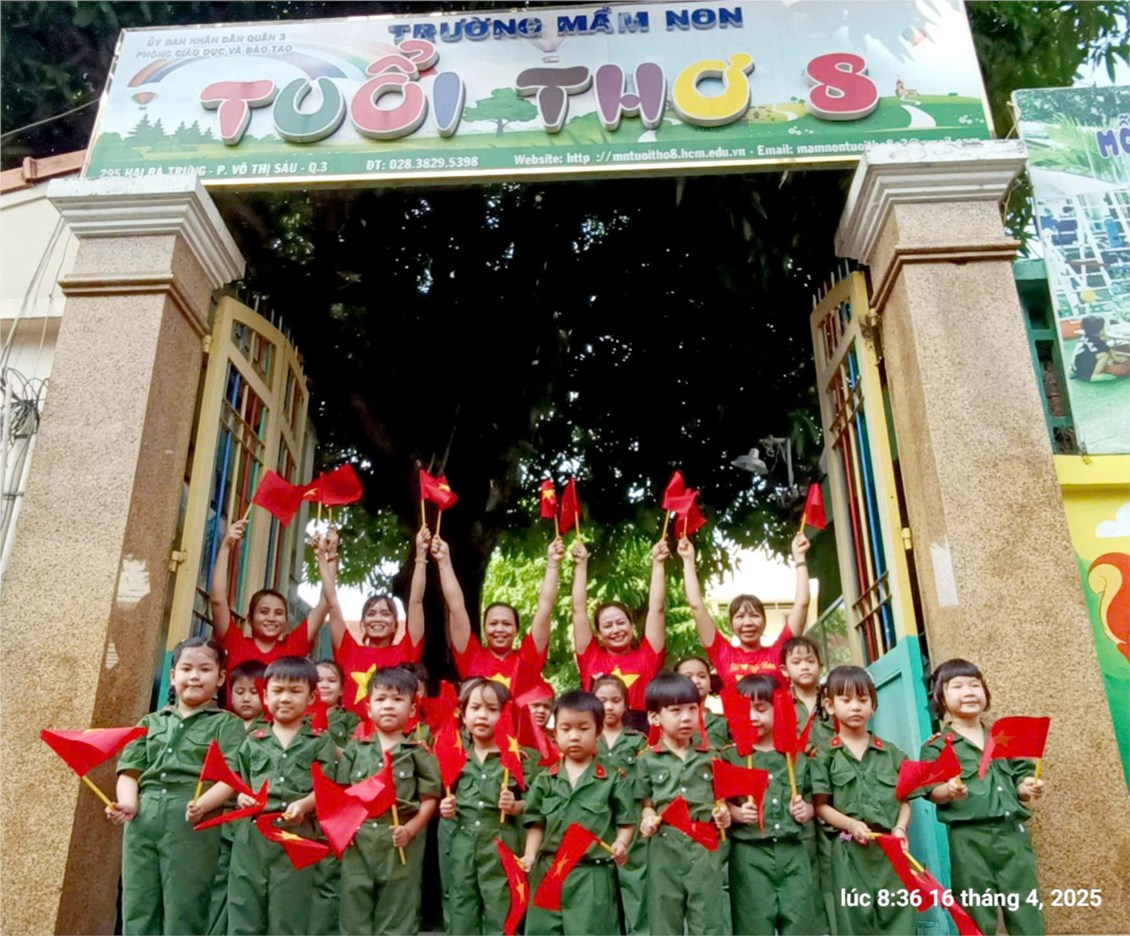 Những hình ảnh của các con tại NGÀY HỘI ĐỒNG DIỄN VÀ TRÒ CHƠI VẬN ĐỘNG chính là sự đồng hành quý báu của Quý Phụ huynh và của tập thể Trường Mầm non Tuổi Thơ 8!
Xin gửi lời cảm ơn đến Quý Phụ huynh và đội ngũ nhà trường đã luôn gắn bó bên nhau để mang lại cho các con thật nhiều niềm vui khi đến trường!!!