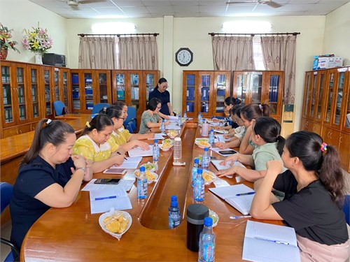 Chi bộ Trường Mầm non Tuổi Xanh tổ chức Hội nghị kiểm điểm đánh giá, xếp loại chất lượng đối với chi bộ và đảng viên năm 2024