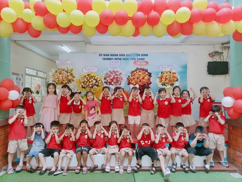 Khai giảng năm học: 2024 - 2025 (lá 3)