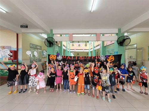 Lễ hội halloween của lớp lá 2