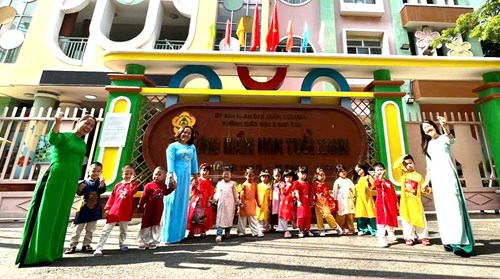 Hưởng ứng  Tuần Lễ Áo Dài  năm 2025 ( Lớp Mầm 2)