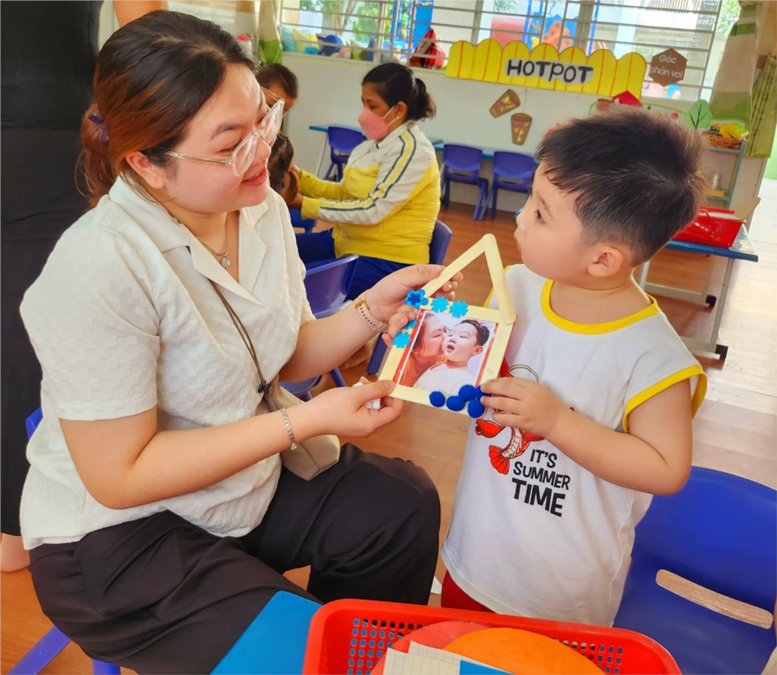 Thao giảng chào mừng ngày Phụ nữ Việt Nam 20/10 năm học 2023 - 2024