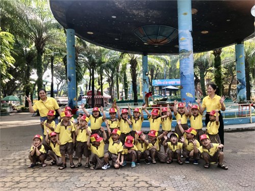 Các bé lớp chồi 1 tham quan tại Công viên văn hóa Đầm Sen ngày 07/12/2023