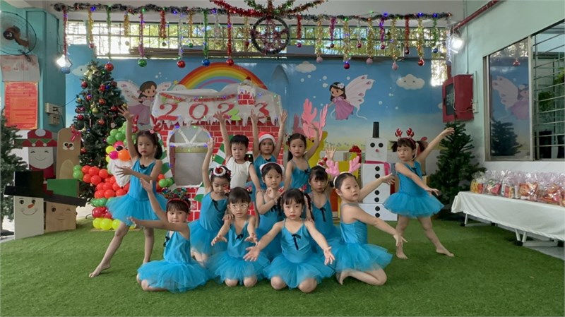 Lễ hội Noel của bé