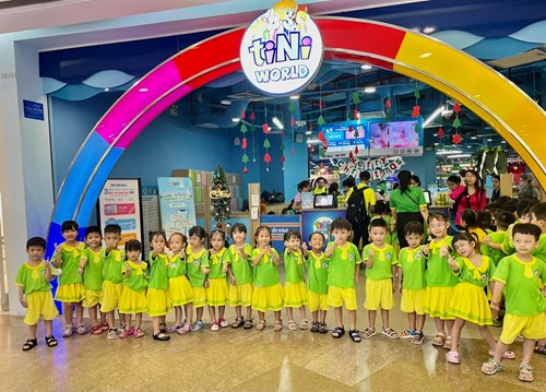 TRẺ MẪU GIÁO THAM QUAN, VUI CHƠI TẠI TINIWORLD ngày 15/12/2023
