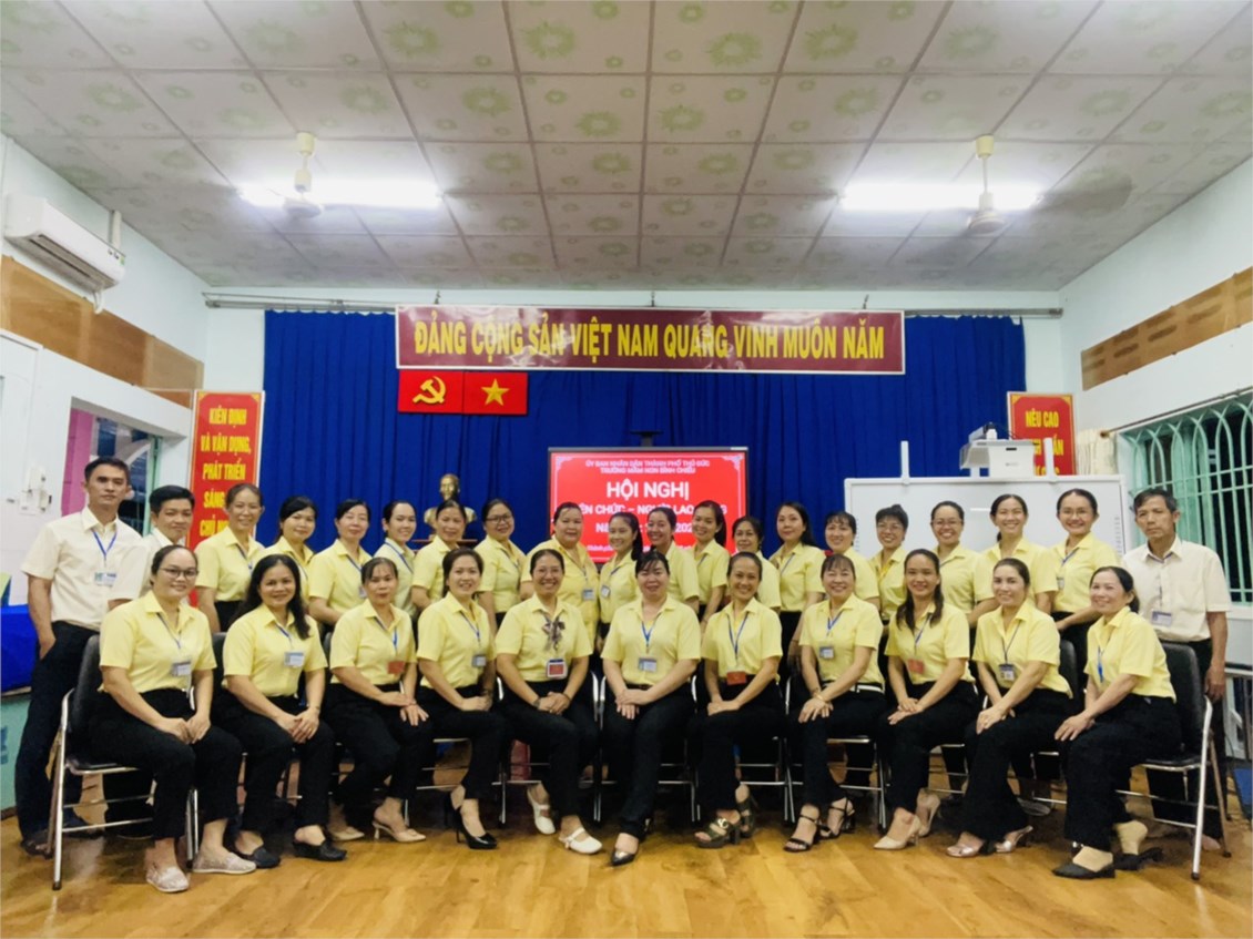Hội nghị Viên chức-Người lao động năm học 2023-2024