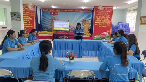 Chi bộ trường MN Hoa Sen 2, sinh hoạt chuyên đề quý II/2023
