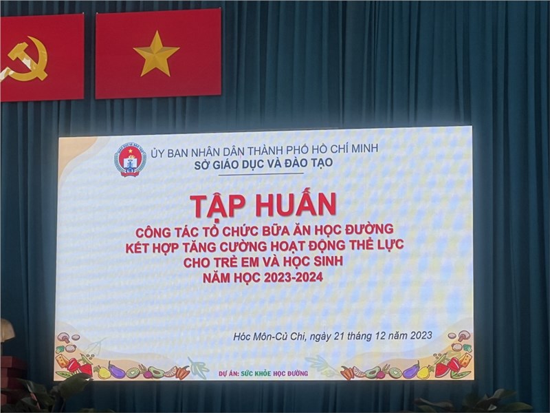 Tập huấn công tác tổ chức bữa ăn học đường cho trẻ em và học sinh