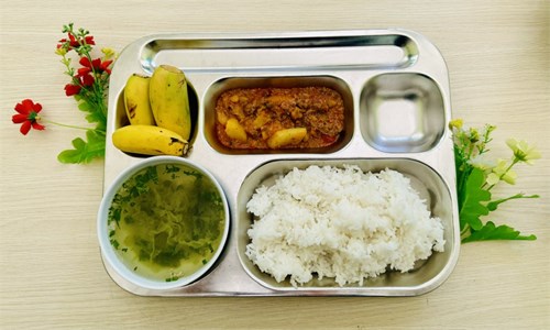 Thực đơn trưa Mẫu giáo thứ tư ngày 13/12/2023