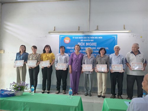 Hội nghị tổng kết công tác khuyến học, khuyến tài, xây dựng xã hội học tập năm 2023 và triển khai phương hướng nhiệm vụ năm 2024