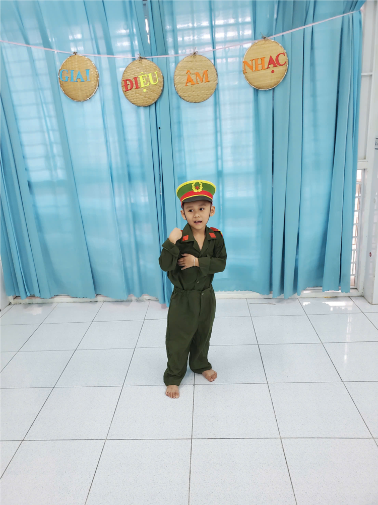 Cháu yêu chú bộ đội lớp Sơn ca 2