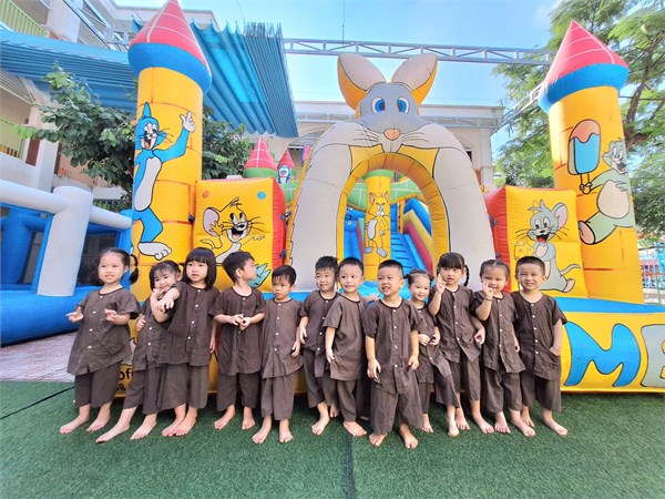 Chương trình Mùa Hè Sôi Động.