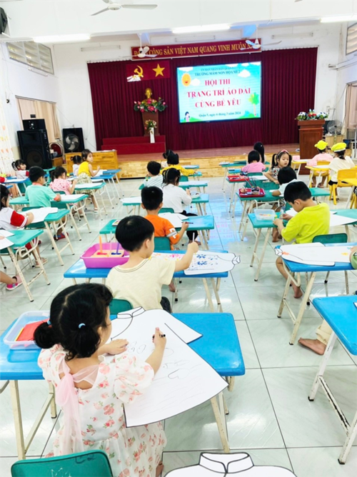 Hội thi trang trí áo dài - khối chồi