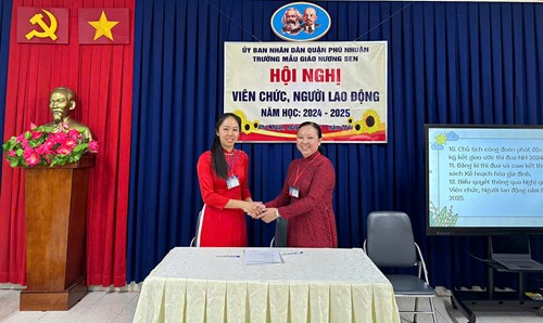 Hội nghị viên chức-người lao động
mẫu giao hương sen
nh: 2024-2025