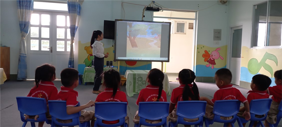 Hình ảnh hoạt động học kể chuyện