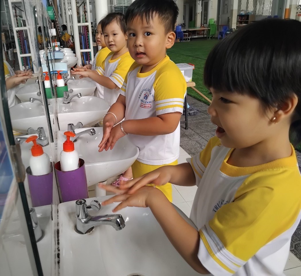 Hoạt động rửa tay