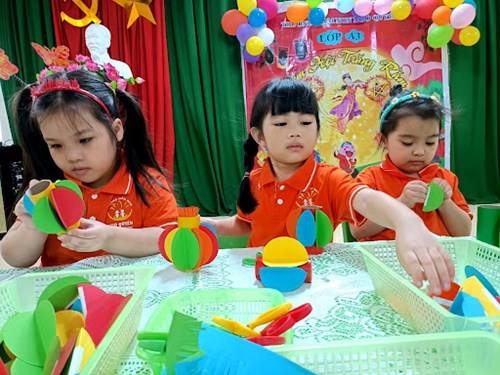 Trang Trí Lồng Đèn (Chồi 1)