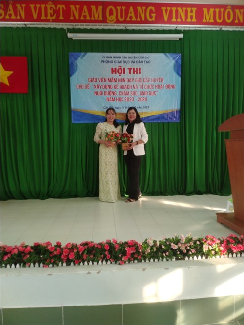 Hội thi Giáo viên mầm non dạy giỏi cấp Huyện, chủ đề:  Xây dựng kế hoạch và tổ chức hoạt động nuôi dưỡng, chăm sóc, giáo dục năm học 2023- 2024 
