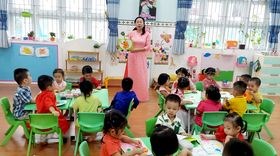 Các lớp tổ chức hoạt động chào mừng Quốc tế Phụ nữ ngày 8-3