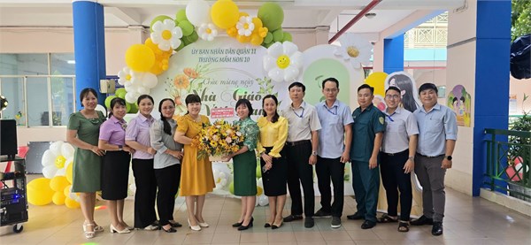 Đảng ủy – UBND – UBMTTQ Phường 10, Hội LHPN, Ban CHQS, Hội CCB Phường10 đến thăm và chúc mừng Trường Mầm non 10 nhân ngày Nhà giáo Việt Nam 20/11/2024