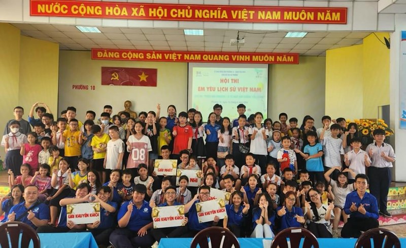 Thực hiện Chương trình hoạt động Hè năm 2024 của Ban Chỉ đạo Hè Phường, Đoàn - Hội Phường 10 đã tổ chức Hội thi  Em yêu lịch sử Việt Nam  năm 2024, chủ đề  Thiếu nhi Phường 10 tự hào nòi giống Tiên Rồng .