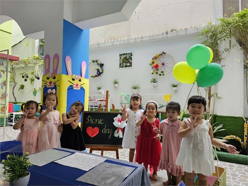 Ngày hội cắm trại của các bé lớp 3B