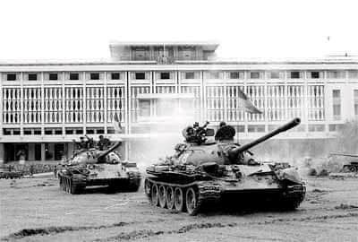 Chào mừng kỷ niệm 49 năm ngày giải phóng miền nam thống nhất đất nước