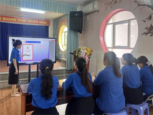Chi Đoàn trường Mầm Non 13 sinh hoạt chủ điểm tháng 1, tháng 2