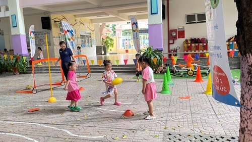 Chồi 3 : Bé tham gia học Gokids