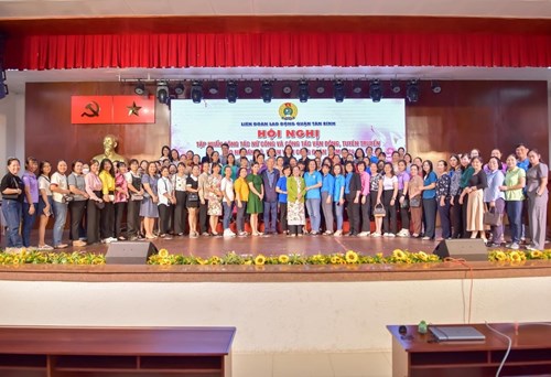 Công đoàn Mầm Non 13 tham gia tập huấn công tác nữ công