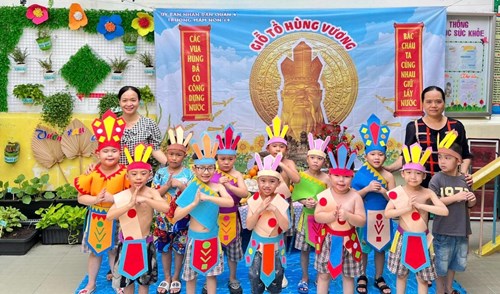 Trường mầm non 14 long trọng tổ chức lễ giỗ tổ hùng vương nhằm ghi nhớ công ơn của các vị vua hùng
