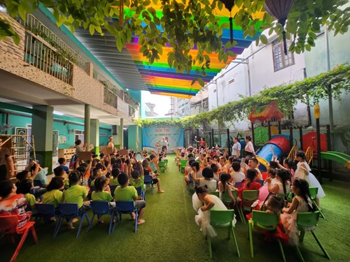 Hội thi bé với an toàn giao thông