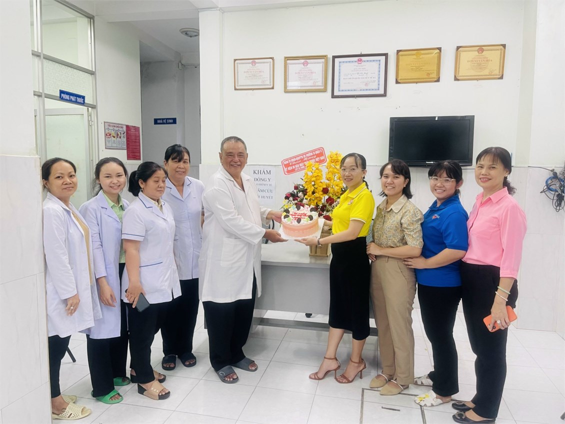 Chúc mừng ngày Thầy thuốc Việt Nam 27-2