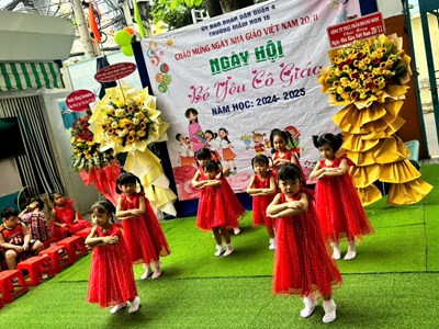 Lễ hội  bé yêu cô giáo  20.11