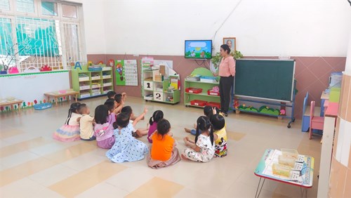 Hoạt động:  Tách gộp trong phạm vi 3  - Lớp Chồi 1