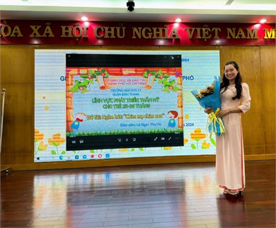Cô Lê Ngọc Thu Hà đạt giải nhất Giáo viên mầm non dạy giỏi cấp Thành Phố
