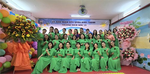 Trường Mầm non 19, thực hiện clip về lớp học hạnh phúc.