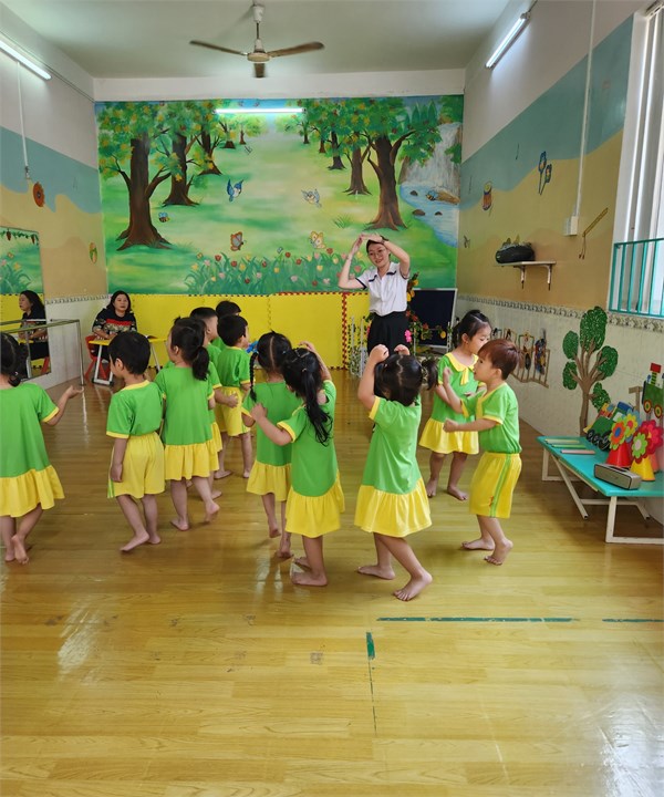 Một số hoạt động giờ học - giờ chơi của giáo sinh thực tập.