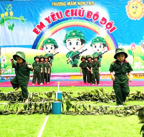 Các hoạt động của trẻ tại trường kỷ niệm  80 năm ngày thành lập Quân đội Nhân dân Việt Nam (22/12/1944 -22/12/2024)