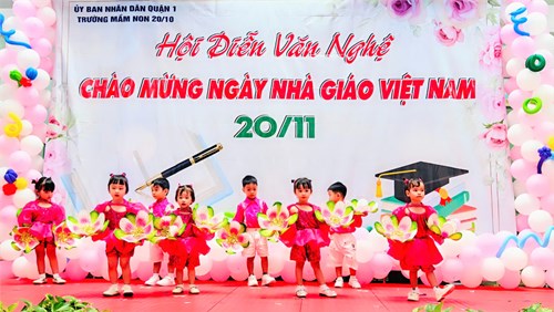 Lớp Mầm 1 - Các hoạt động chào mừng Ngày Nhà giáo Việt Nam 20/11
