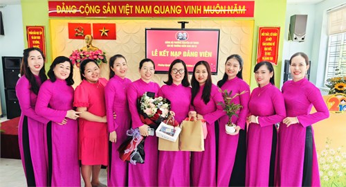 Lễ kết nạp đảng viên