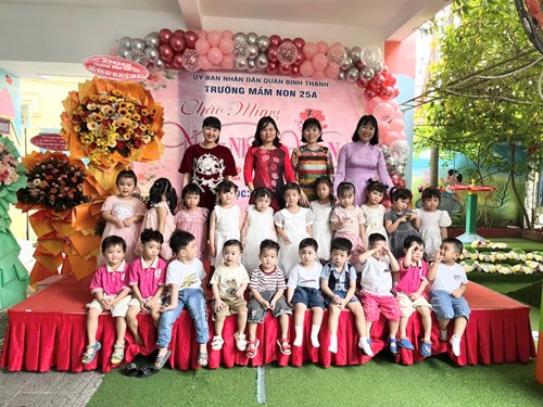 Hình ảnh lớp Mầm 2 trong ngày Nhà giáo Việt nam 20/11/2024