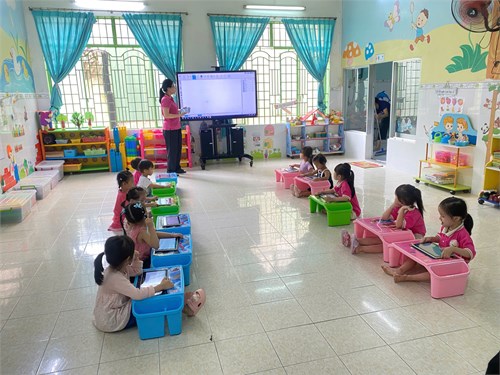 Hoạt động Thao giảng tại lớp Chồi 1 chào mừng ngày Nhà giáo Việt Nam 20/11